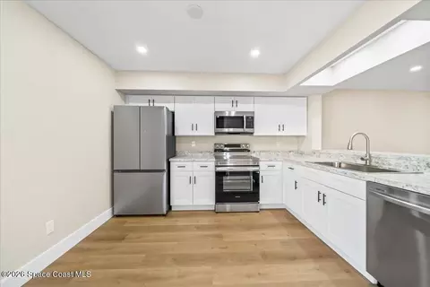 Kitchen - 1882 Murrell Rd #I31, Rockledge, FL 32955 photo 3 of 3