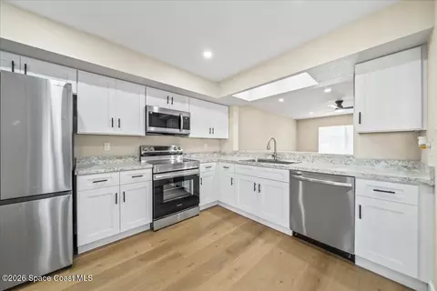 Kitchen - 1882 Murrell Rd #I31, Rockledge, FL 32955 photo 1 of 3