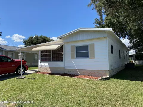 703 Lark Dr, Barefoot Bay, FL 32976