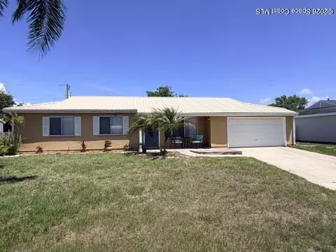 1060 Galleon St, Cocoa, FL 32927