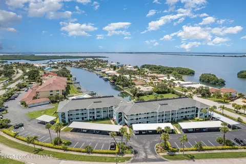 1999 S Banana River Blvd #313, Cocoa Beach, FL 32931
