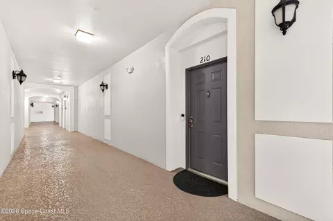 Entry Way - 3848 Lexmark Ln #210, Rockledge, FL 32955 photo 1 of 4