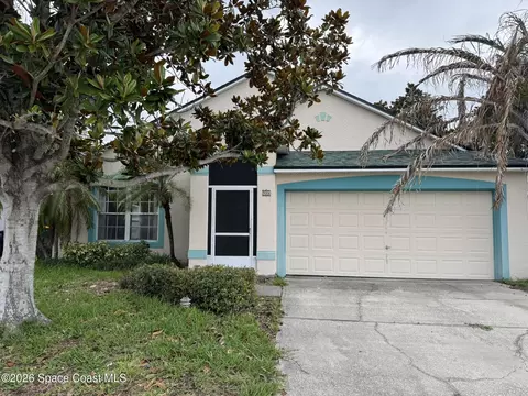 906 Shaw Cir, Melbourne, FL 32940