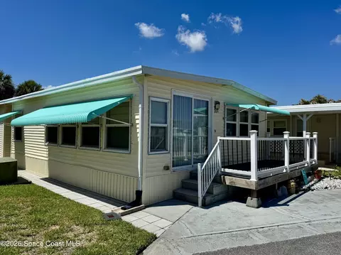 209 Liberty Ln, Melbourne Beach, FL 32951
