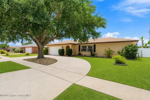 1495 Mars St, Merritt Island, FL 32953
