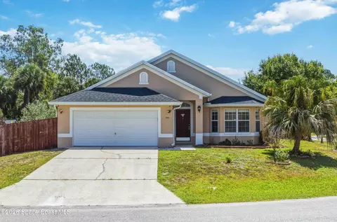 599 Estes Ave SW, Palm Bay, FL 32908