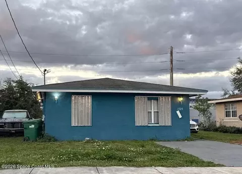 1925 NW 155th St, Miami Gardens, FL 33056