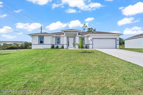 2890 Madden Ave SW, Palm Bay, FL 32908