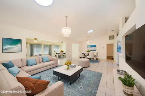 Living - 1527 Frontier Dr, Melbourne, FL 32940 photo 3 of 11