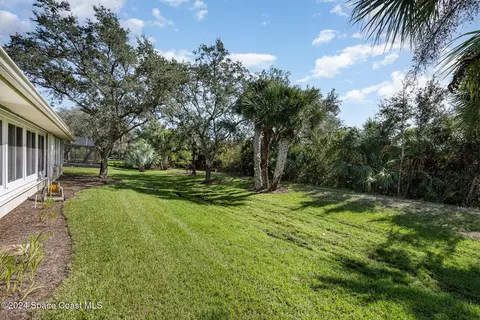 Exterior - 1527 Frontier Dr, Melbourne, FL 32940 photo 2 of 6