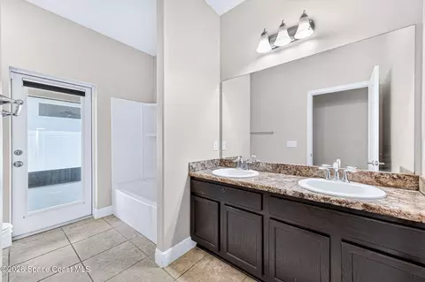 Bath - 3152 Constellation Dr, Melbourne, FL 32940 photo 5 of 5