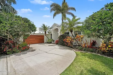 2007 Neptune Dr, Melbourne Beach, FL 32951