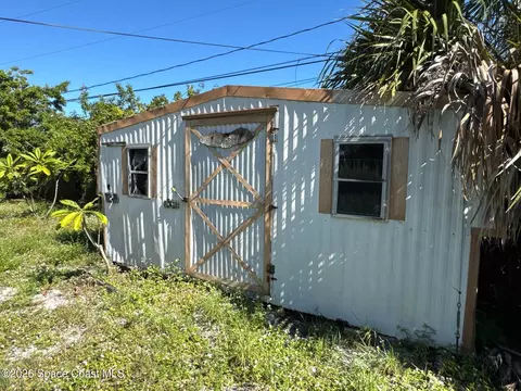 865 Canada St NE, Palm Bay, FL 32905 photo 8