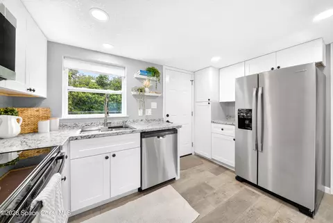 3448 Populatic St, Mims, FL 32754 photo 10