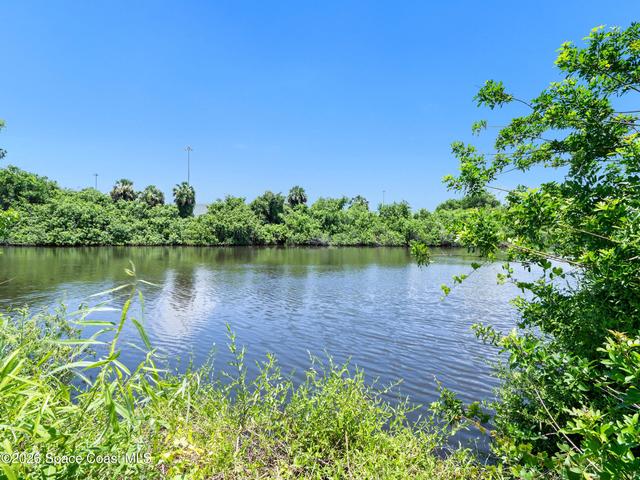 629 E Melbourne Ave, Melbourne, FL 32901
