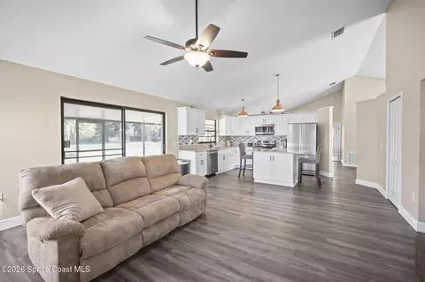 894 Jamestown Dr, Rockledge, FL 32955 photo 14