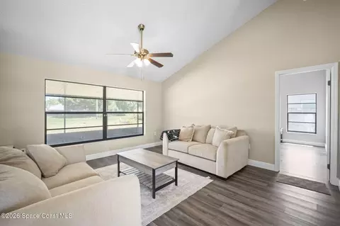894 Jamestown Dr, Rockledge, FL 32955 photo 6