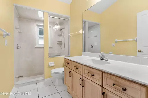 Bath - 1743 Arbor Dr, Melbourne, FL 32935 photo 3 of 3