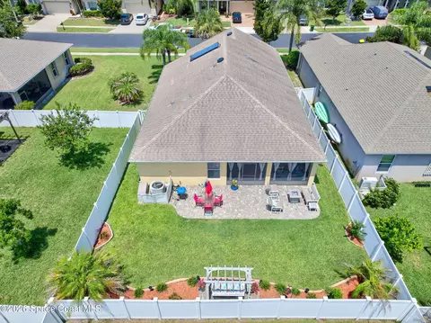 View/Area - 3175 Constellation Dr, Melbourne, FL 32940 photo 5 of 12