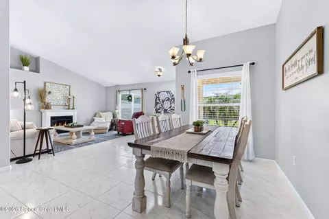 Dining - 3175 Constellation Dr, Melbourne, FL 32940 photo 1 of 4