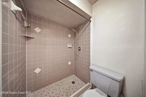 Bath - 1139 Groves Dr, Rockledge, FL 32955 photo 4 of 5