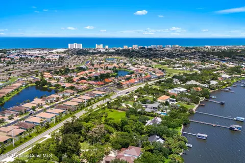 View/Area - 3579 Poseidon Way, Melbourne, FL 32903 photo 5 of 9