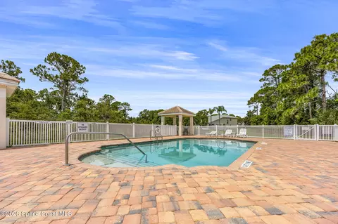 Exterior - 435 Haley Ct, Melbourne, FL 32940 photo 1 of 15