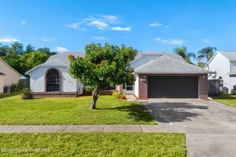 861 Yorktowne Dr, Rockledge, FL 32955