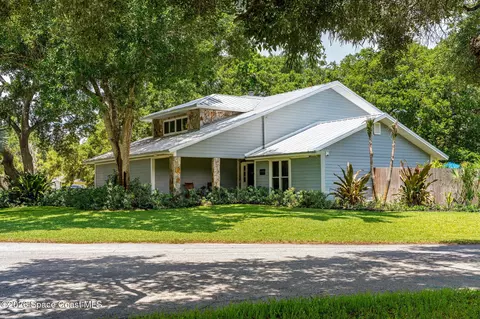 998 Ripley Ter NE, Palm Bay, FL 32907