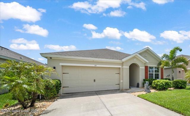 319 Moray Dr SW, Palm Bay, FL 32908