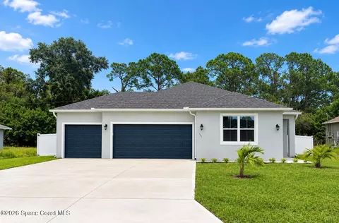 121 Uleta Rd SE #12, Palm Bay, FL 32909