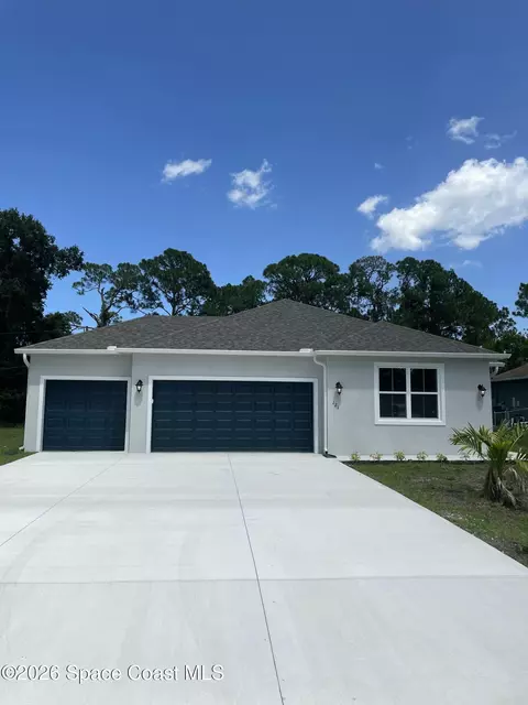 121 Uleta Rd SE #12, Palm Bay, FL 32909
