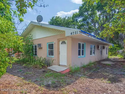 4721 28th Ct, Vero Beach, FL 32967