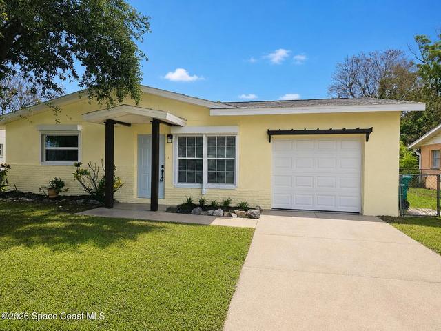 418 Count St, Melbourne, FL 32901