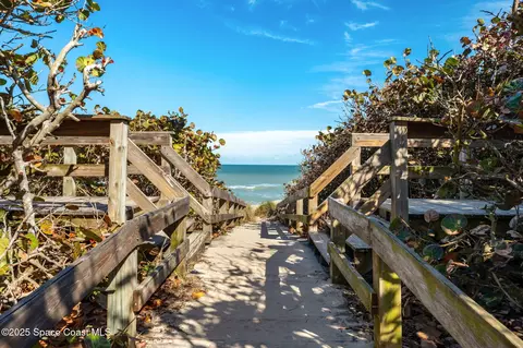 101 Seagrape Rd, Melbourne Beach, FL 32951 photo 7