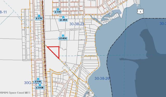 9581 Parker Dr, Micco, FL 32976