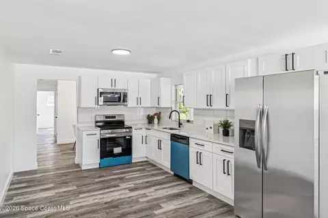 Entry Way - 903 Jefferson Rd, Rockledge, FL 32955 photo 1 of 1