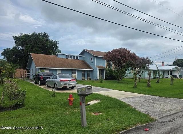 5716 Raintree Trl, Fort Pierce, FL 34982