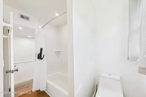 Bath - 3435 Huggins Dr, Malabar, FL 32950 photo 5 of 6