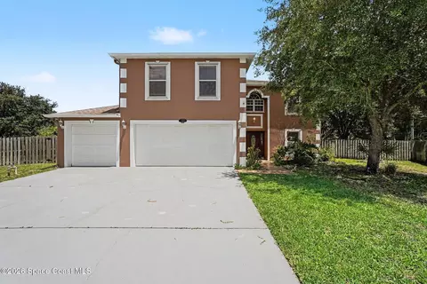 1343 Sorento Cir, Melbourne, FL 32904