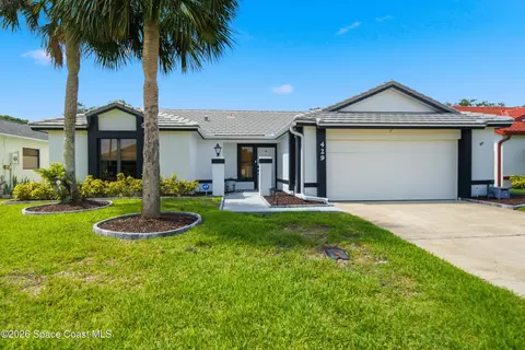 429 Maple Bluff Cir, Melbourne, FL 32940