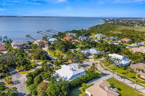 View/Area - 133 Windemere Pl, Melbourne Beach, FL 32951 photo 7 of 10