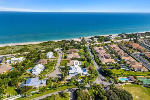 View/Area - 133 Windemere Pl, Melbourne Beach, FL 32951 photo 5 of 10