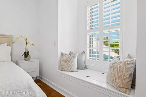 Bedroom - 133 Windemere Pl, Melbourne Beach, FL 32951 photo 6 of 8