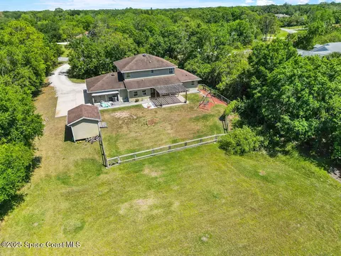 View/Area - 4357 Ligustrum Dr, Melbourne, FL 32934 photo 2 of 8