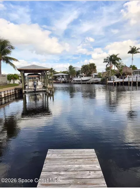 1580 Mercury St, Merritt Island, FL 32953