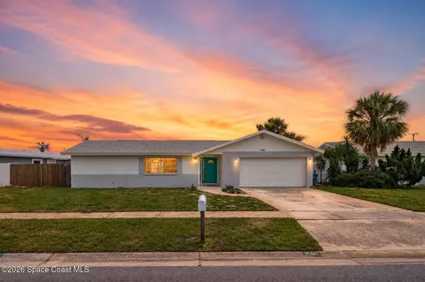 1580 Mercury St, Merritt Island, FL 32953