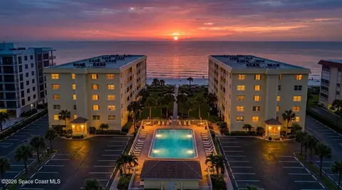 1050 N Atlantic Ave #402, Cocoa Beach, FL 32931