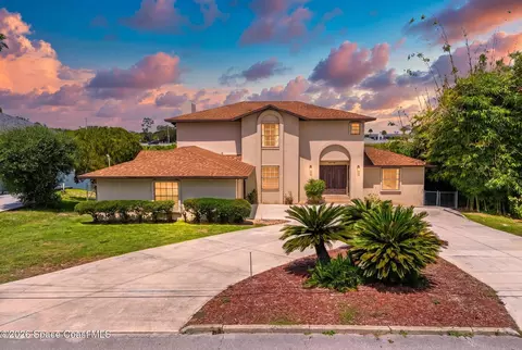 750 W Whitmire Dr, Melbourne, FL 32935