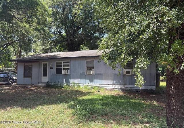 1825 Huggins Dr, Apopka, FL 32703